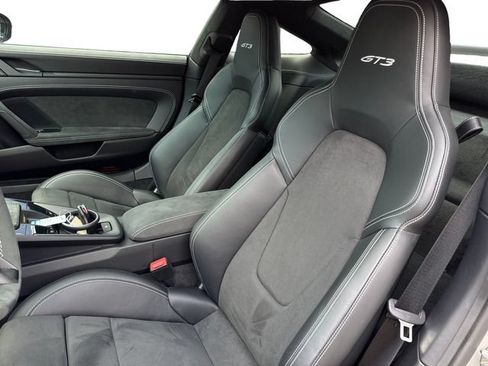 Used 2022 Porsche 911 GT3 RWD image 8