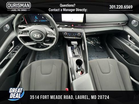 Used 2024 Hyundai Elantra SEL FWD image 17