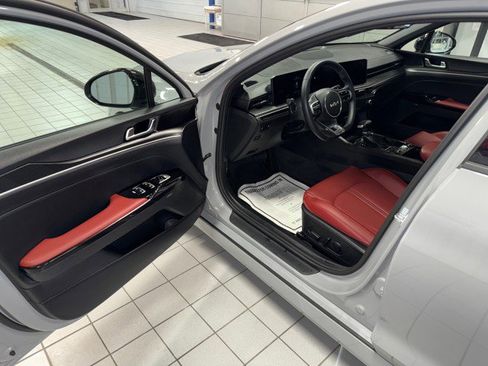 Used 2025 Kia K5 GT-Line w/ GT-Line Premium Package image 13