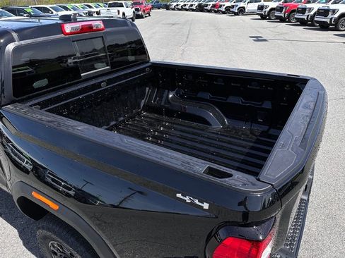 New 2026 GMC Canyon Elevation AWD/4WD image 35