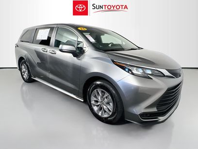 Used 2026 Toyota Sienna LE