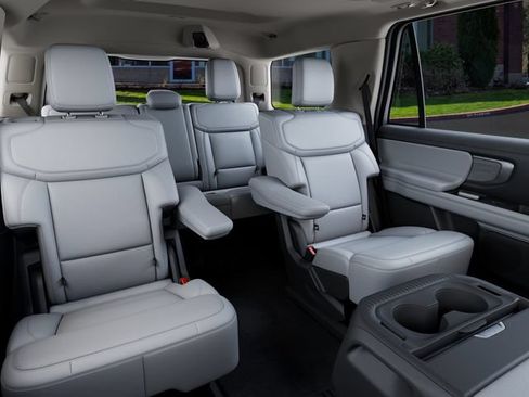 New 2027 Ford Expedition Platinum AWD/4WD image 11