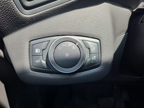 Used 2019 Ford Escape SE AWD/4WD image 26