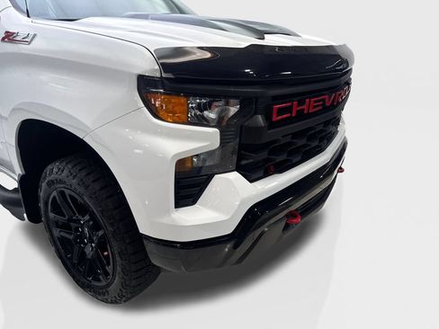 Used 2024 Chevrolet Silverado 1500 Custom Trail Boss AWD/4WD image 17