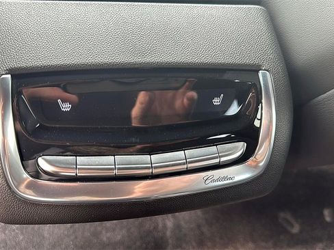 New 2025 Cadillac XT6 Premium Luxury w/ Technology Package image 16