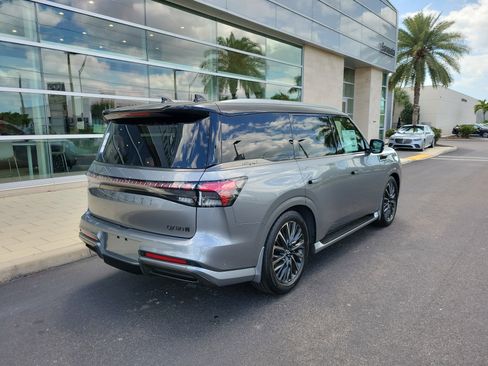 New 2026 INFINITI QX80 Autograph w/ Premium Cargo Package image 4