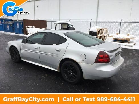 Used 2004 Pontiac Grand Prix GT w/ Drivers Package image 3