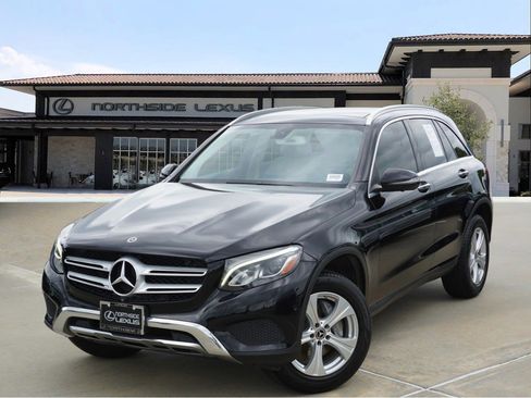 Used 2018 Mercedes-Benz GLC 300 image 1
