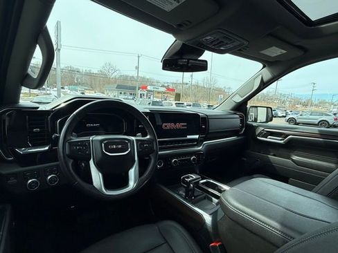 Used 2023 GMC Sierra 1500 SLT image 23