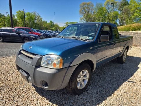 Used 2002 Nissan Frontier XE RWD image 3