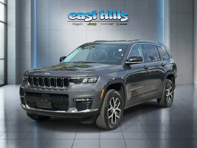 Used 2023 Jeep Grand Cherokee L Limited AWD/4WD image 7