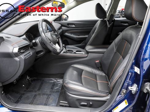 Used 2022 Nissan Altima 2.5 SR image 14