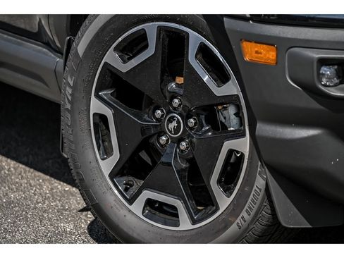 Used 2023 Ford Bronco Sport Outer Banks w/ Tech Package AWD/4WD image 4