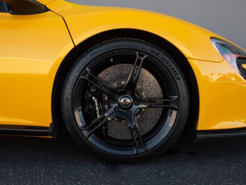 Used 2015 McLaren 650S Spider Convertible 2D image 34