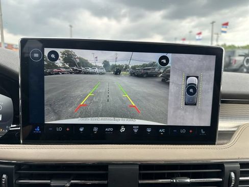 Used 2023 Lincoln Corsair AWD w/ Equipment Group 101A image 25