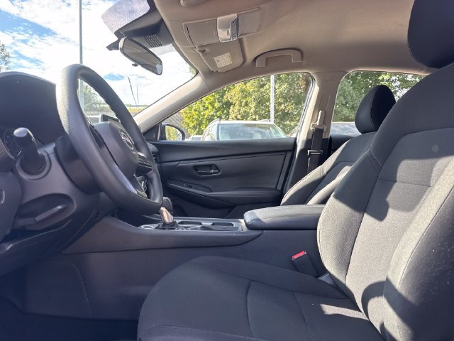 Used 2025 Nissan Sentra S w/ Trunk Package FWD image 13