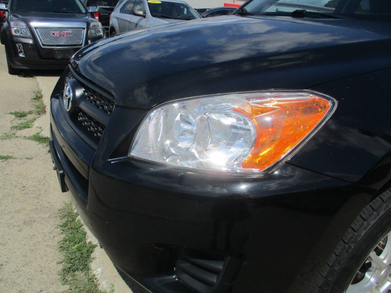 Used 2012 Toyota RAV4 4WD w/ Value Pkg image 11