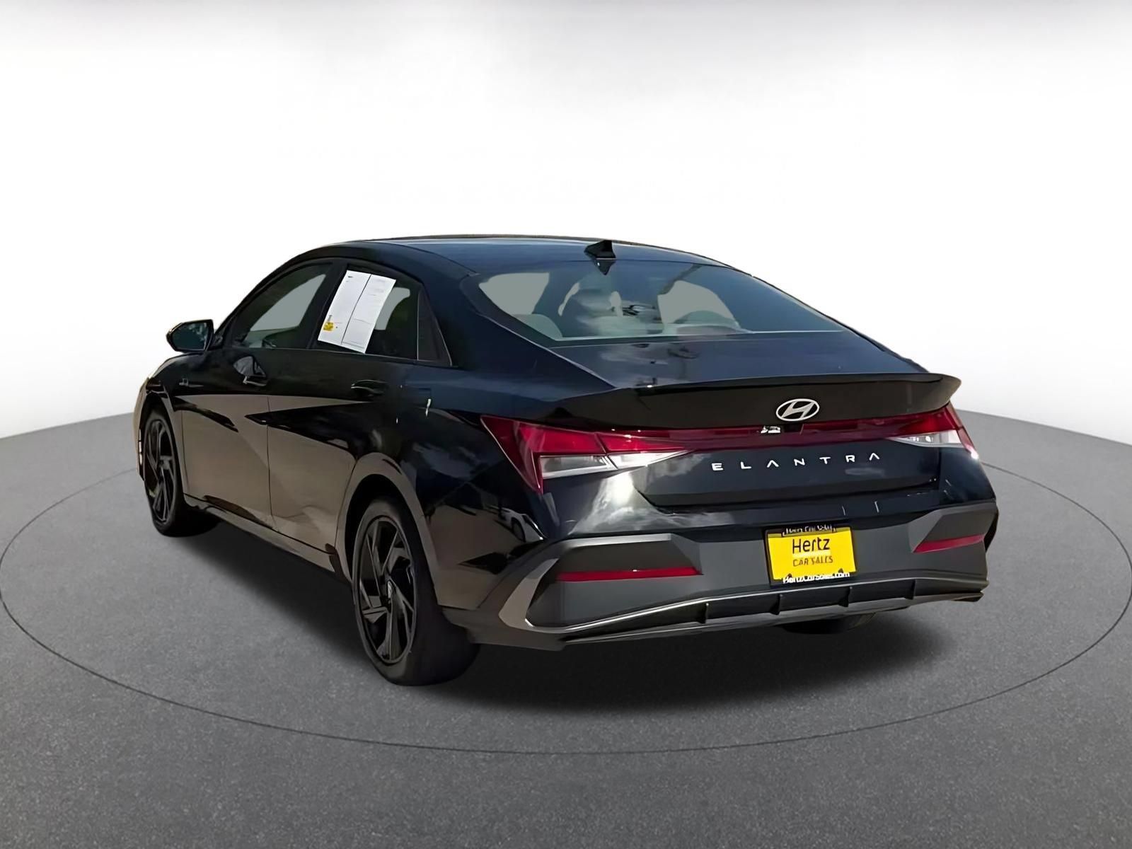 Used 2026 Hyundai Elantra Sport FWD image 10