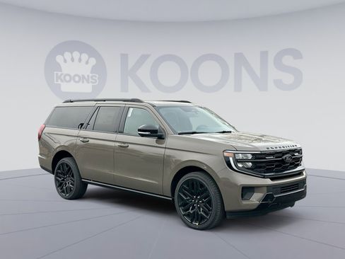 New 2026 Ford Expedition Max Platinum w/ Stealth Performance Package image 10