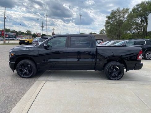 Used 2020 RAM 1500 Big Horn AWD/4WD image 9
