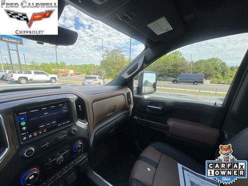Used 2022 Chevrolet Silverado 2500 High Country w/ Z71 Off-Road Package AWD/4WD image 11