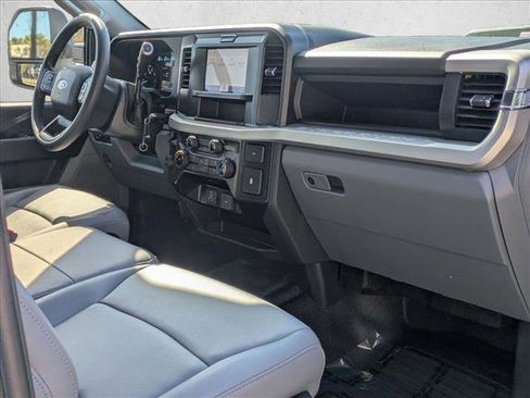 Certified 2025 Ford F250 XL RWD image 18