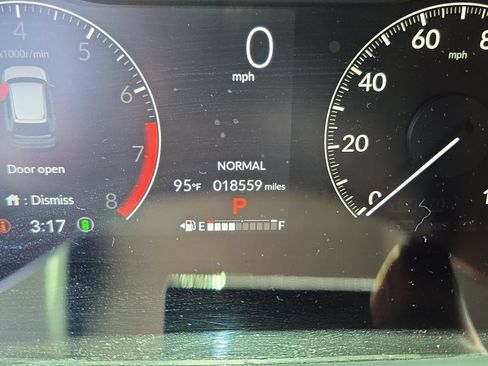 Used 2024 Honda CR-V EX-L image 29