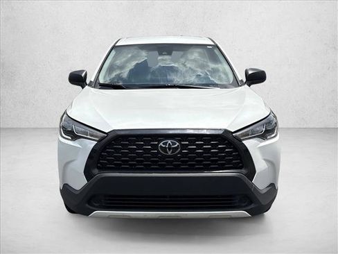 Certified 2022 Toyota Corolla Cross L FWD image 2