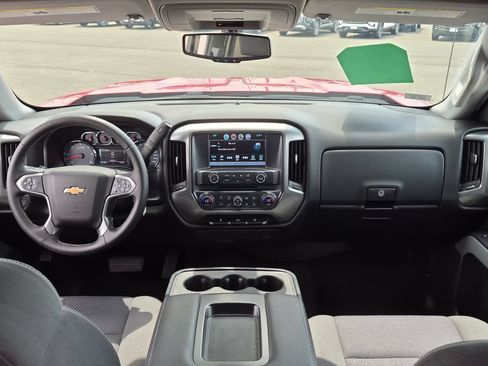 Used 2018 Chevrolet Silverado 1500 LT w/ All Star Edition AWD/4WD image 18