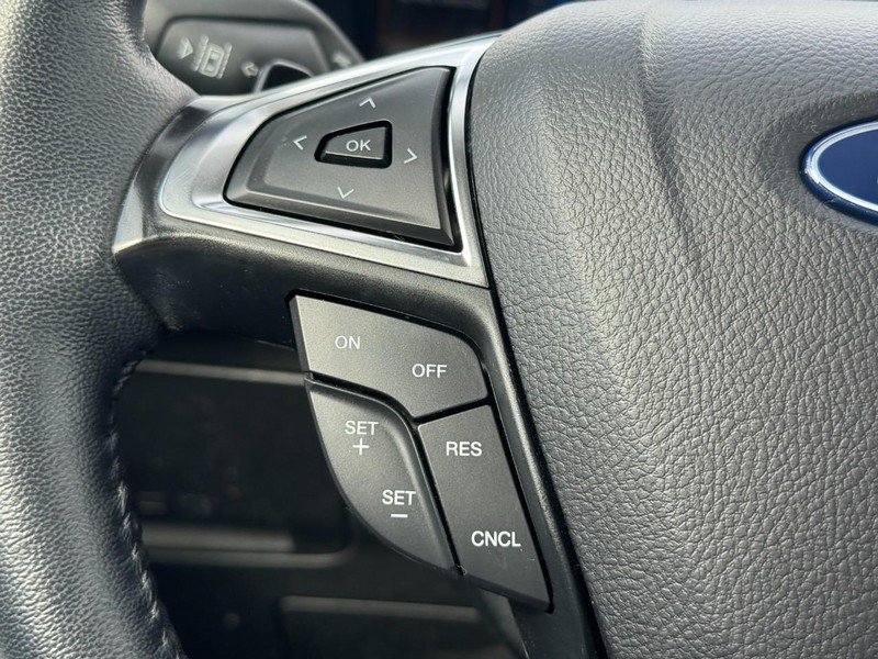 Used 2024 Ford Edge SEL w/ Convenience Package AWD/4WD image 16