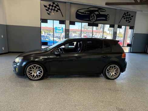 Used 2012 Volkswagen GTI 4-Door image 4