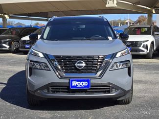 Used 2022 Nissan Rogue SL w/ SL Premium Package video 2