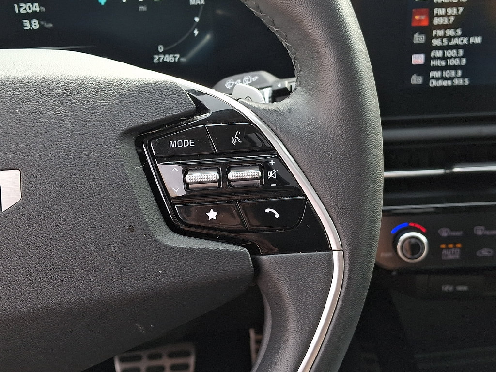 Used 2024 Kia Niro Wave w/ Wave Preserve Package FWD image 23