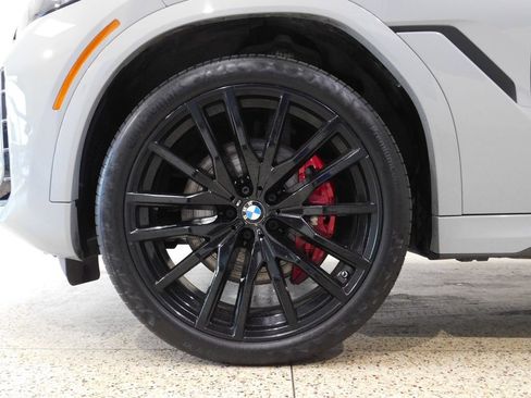 Used 2024 BMW X6 xDrive40i AWD/4WD image 18
