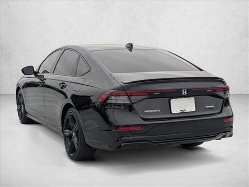 Used 2024 Honda Accord Sport image 7