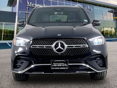 Used 2026 Mercedes-Benz GLE 450 4MATIC image 3