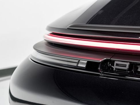 Used 2026 Porsche 911 GT3 RWD image 52