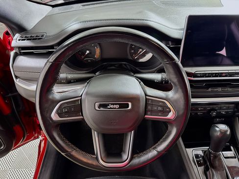 Used 2022 Jeep Compass Limited image 14