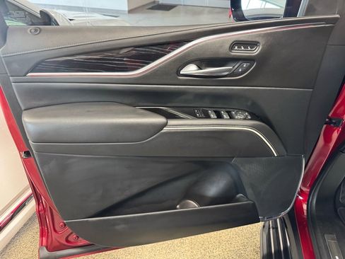 Used 2021 Cadillac Escalade ESV Sport w/ LPO, Illumination Package image 19