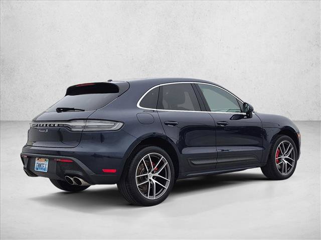 Used 2023 Porsche Macan S AWD/4WD image 5
