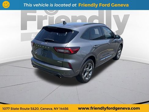 Used 2023 Ford Escape ST-Line w/ Tech Pack #1 AWD/4WD image 5