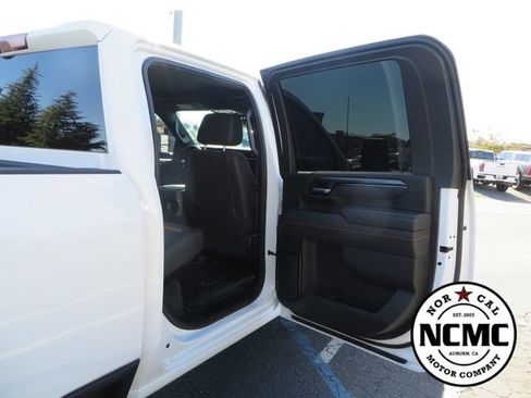 Used 2025 GMC Sierra 2500 AT4 AWD/4WD image 62