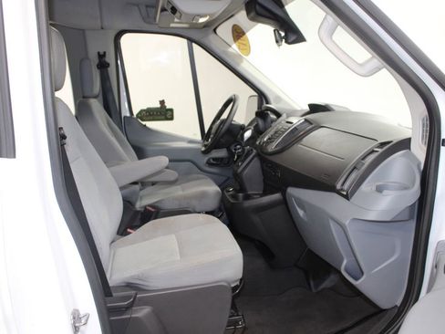 Used 2017 Ford Transit 350 XLT image 22
