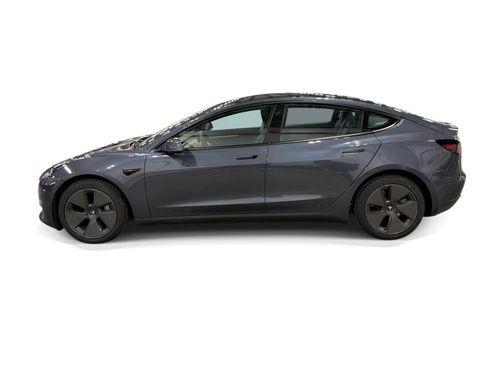 Certified 2023 Tesla Model 3 Standard Range RWD image 3
