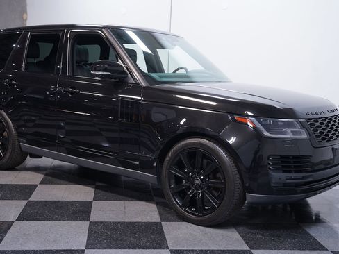 Used 2019 Land Rover Range Rover Supercharged image 13