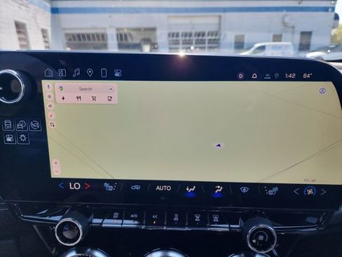 Used 2025 Chevrolet Blazer EV LT AWD/4WD image 25