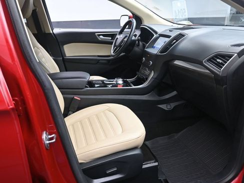 Used 2020 Ford Edge SEL w/ Convenience Package FWD image 26