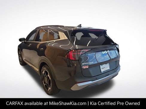 Certified 2026 Kia Sportage EX w/ EX Panorama Roof Package FWD image 4