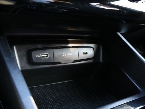 Used 2023 Hyundai Santa Cruz SEL image 37