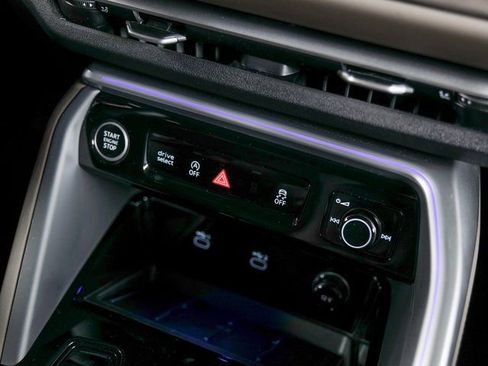 Certified 2025 Audi Q5 Premium w/ Premium Plus AWD/4WD image 15